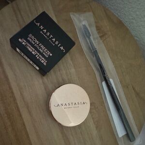 Anastasia Beverly Hills Brow Freeze and Applicator